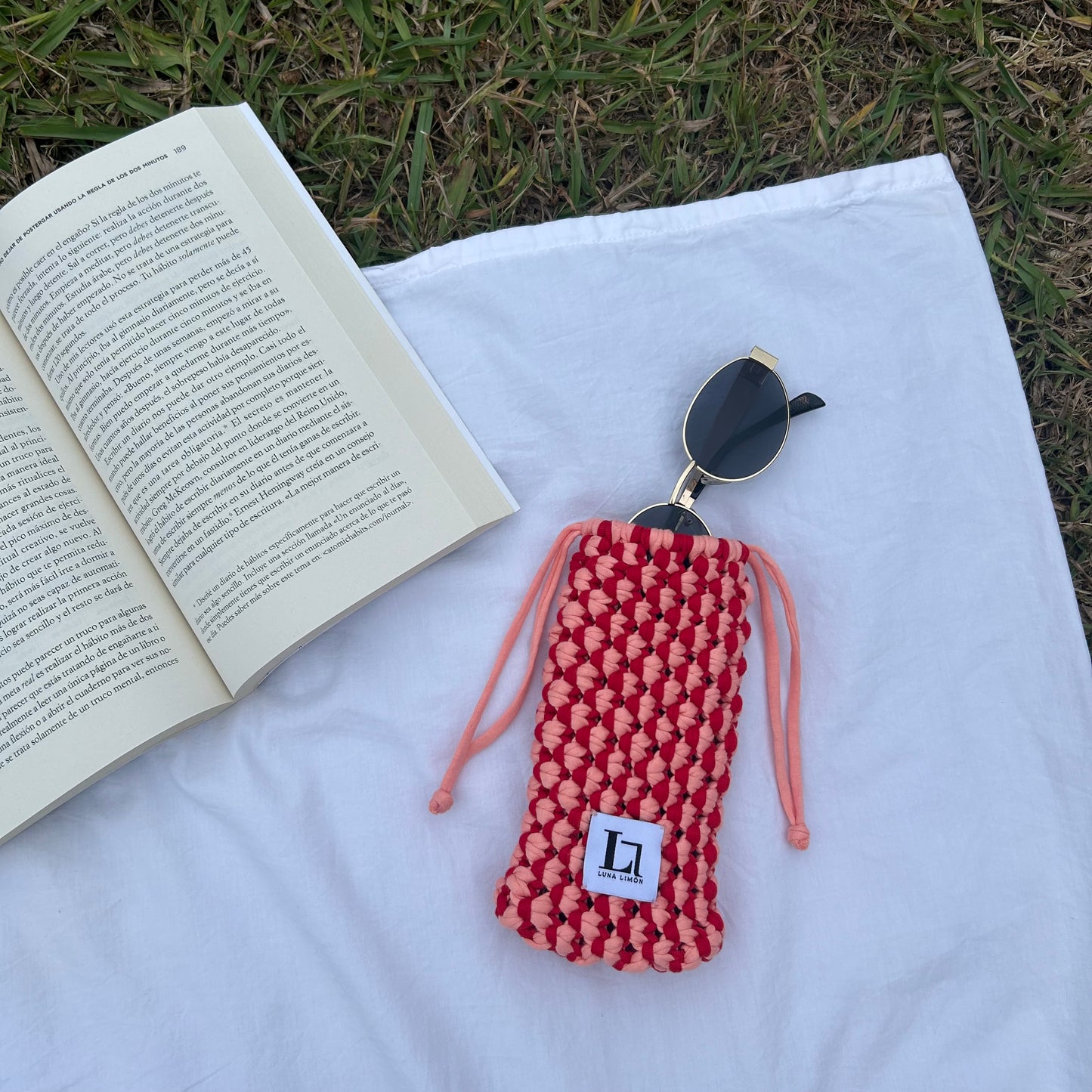 FUNDA GAFAS / PORTAMAQUILLAJE
