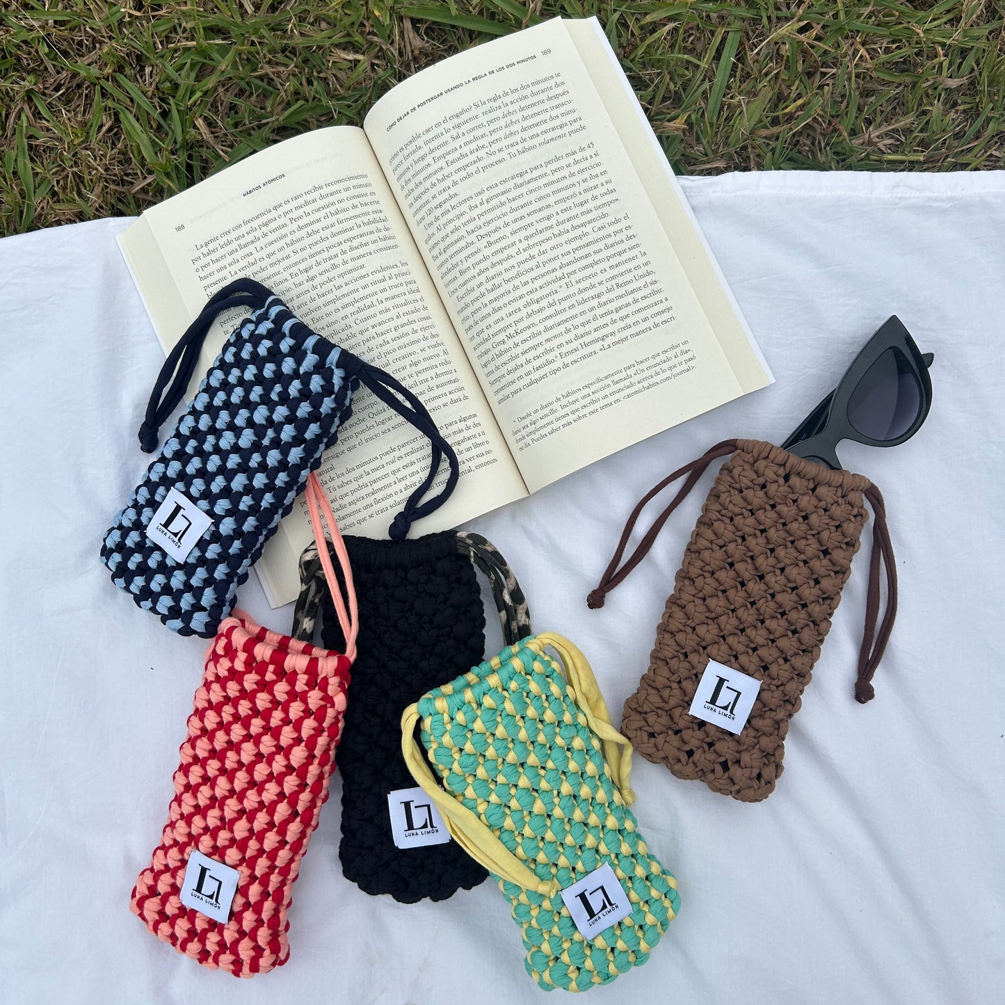 FUNDA GAFAS / PORTAMAQUILLAJE